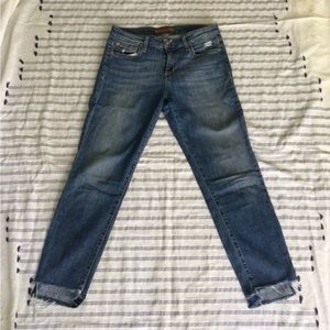Joe’s Jeans “The Cigarette” straight ankle SIZE 28